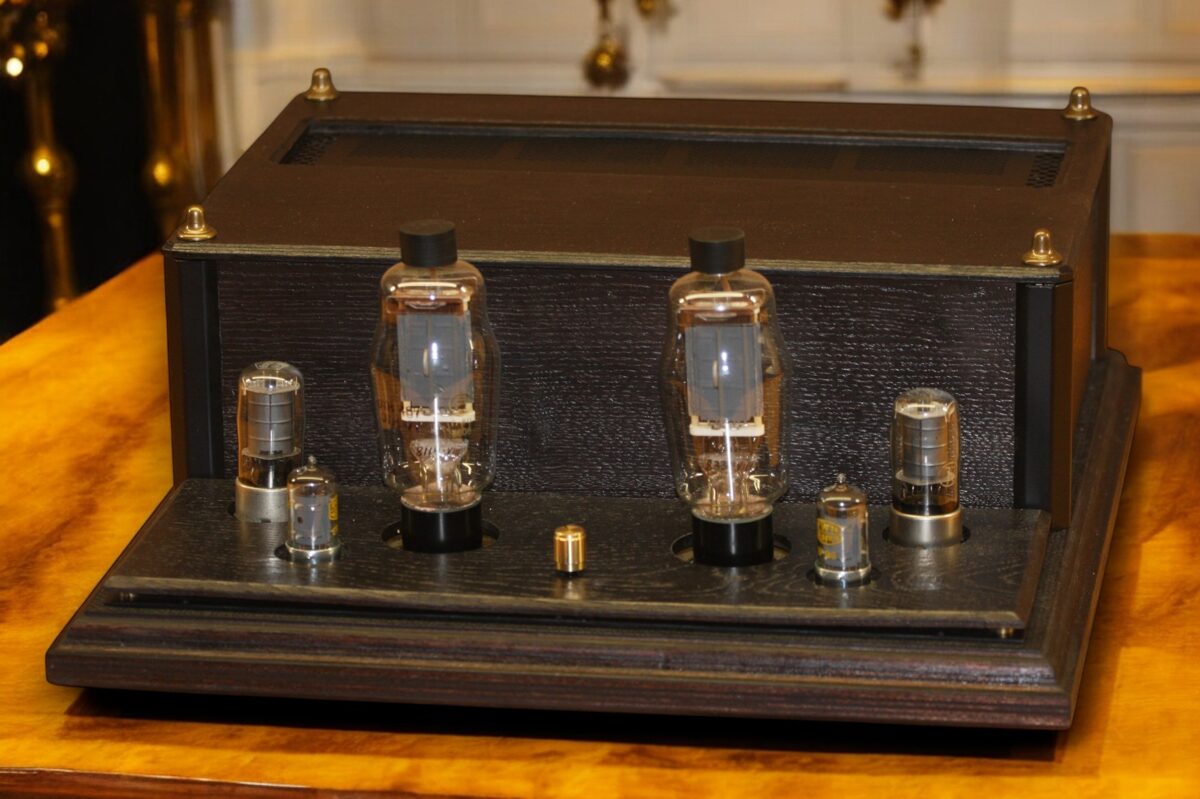 G-811_tube.jpg